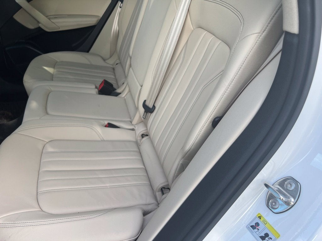 2023 Audi Q5 45 S line Premium Plus quattro