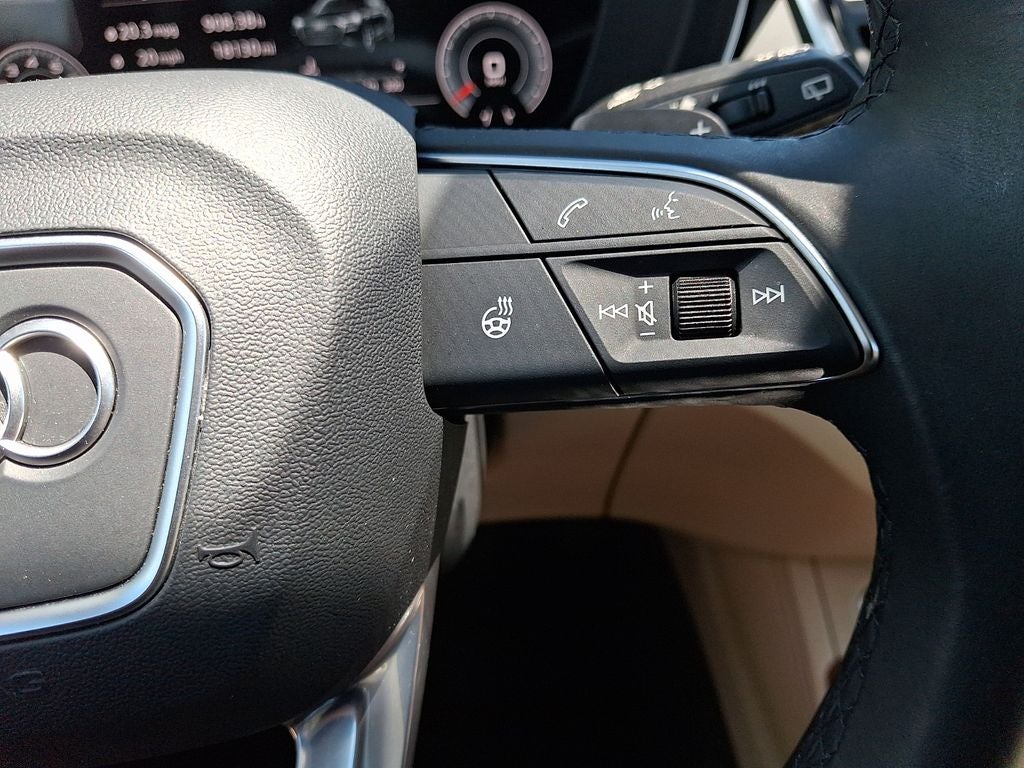 2023 Audi Q5 45 S line Premium Plus quattro