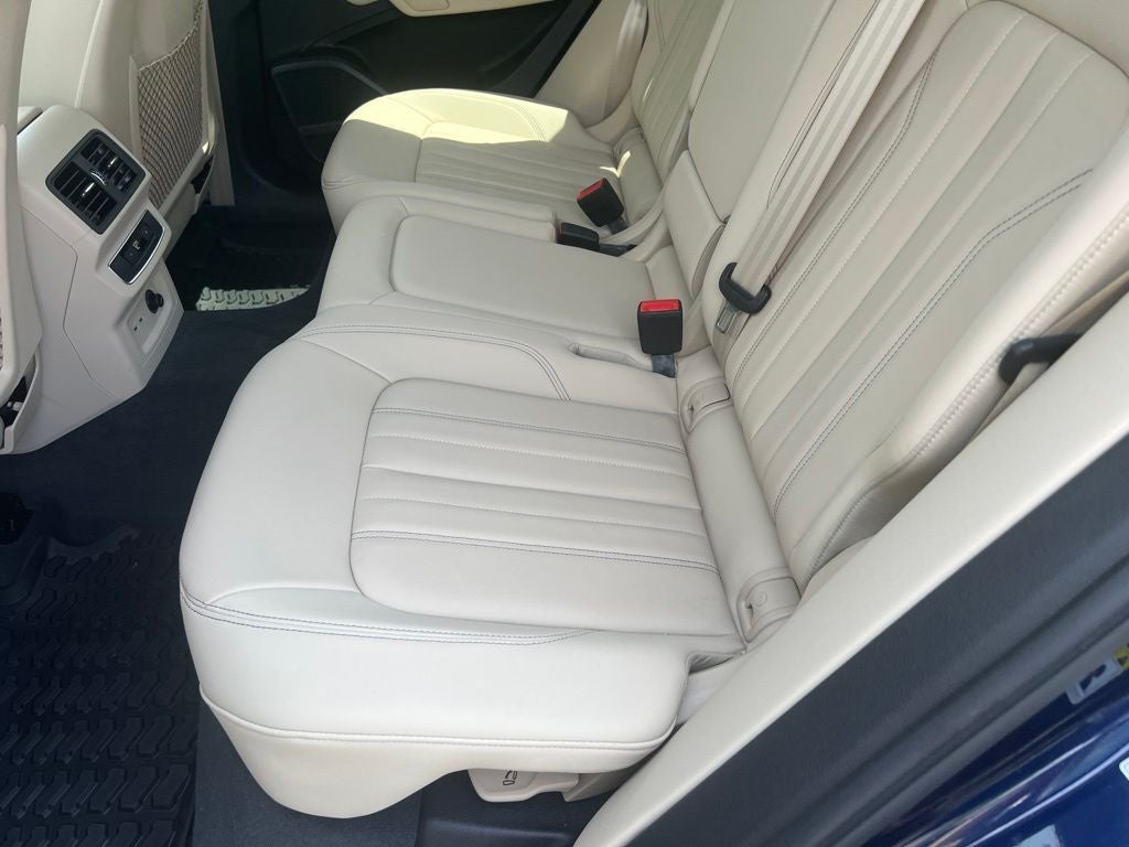 2023 Audi Q5 45 S line Premium Plus quattro