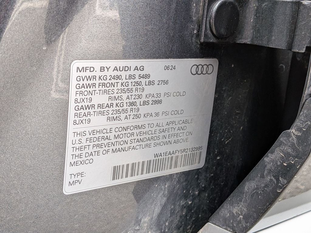 2024 Audi Q5 45 S line Premium Plus quattro