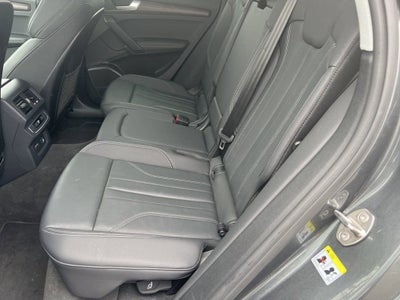 2024 Audi Q5 45 S line Premium quattro