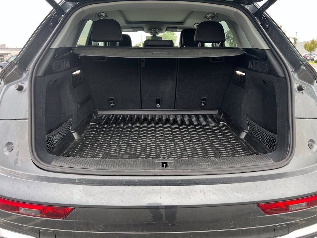 2023 Audi Q5 45 S line Premium Plus quattro