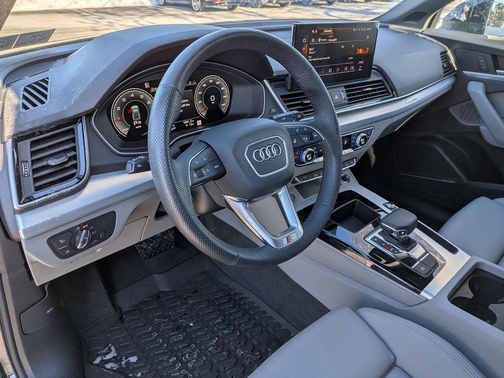 2025 Audi Q5 45 S line Premium Plus quattro