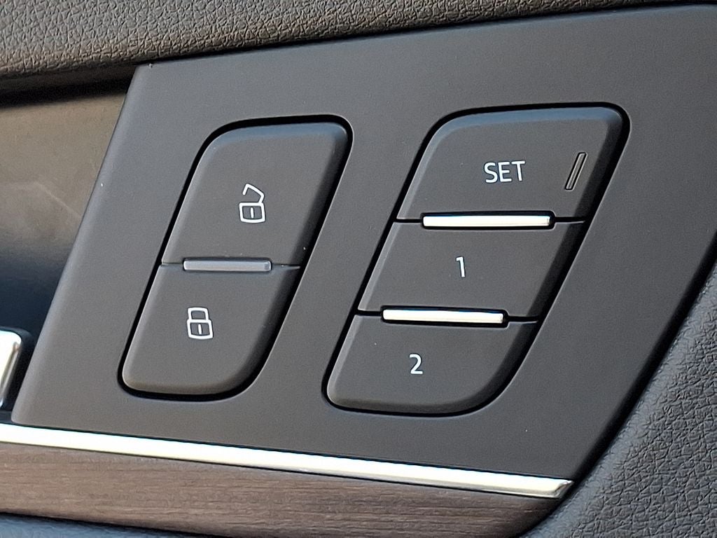 2023 Audi Q5 45 S line Premium Plus quattro