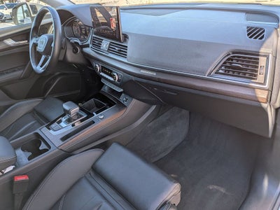 2024 Audi Q5 45 S line Premium quattro