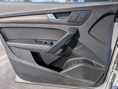 2024 Audi Q5 45 S line Premium quattro