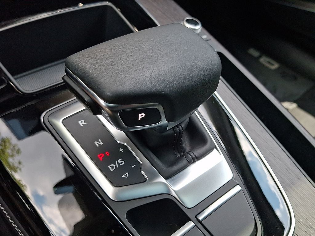 2023 Audi Q5 45 S line Premium Plus quattro