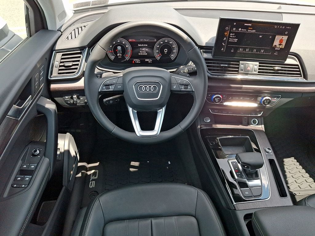 2023 Audi Q5 45 S line Premium Plus quattro