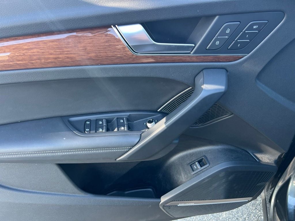 2022 Audi Q5 45 S line Prestige quattro