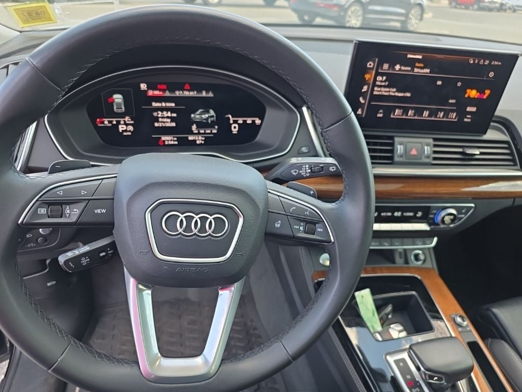 2023 Audi Q5 45 S line Prestige quattro