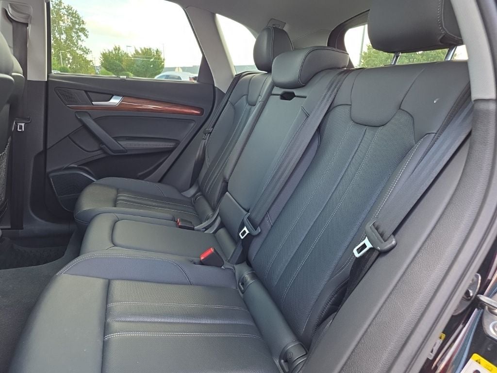 2023 Audi Q5 45 S line Prestige quattro