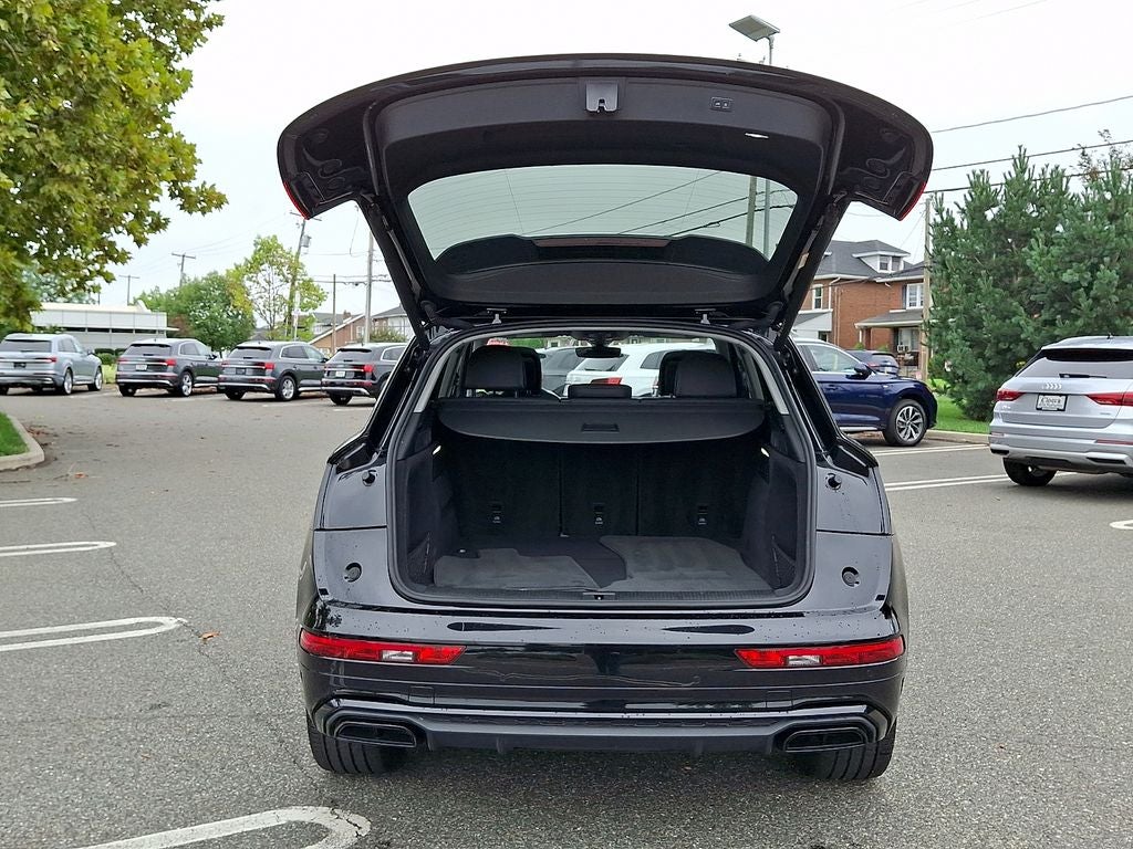 2023 Audi Q5 45 S line Prestige quattro