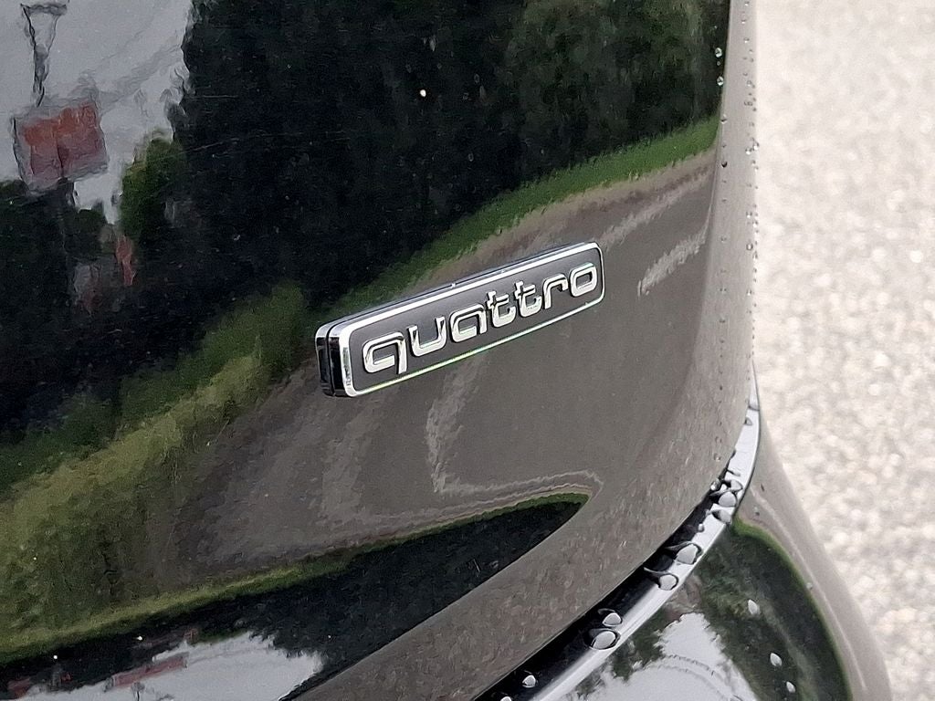 2023 Audi Q5 45 S line Prestige quattro