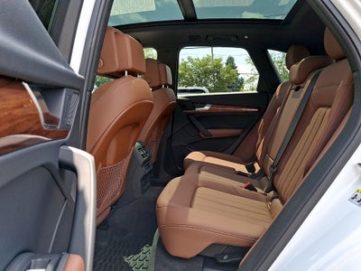 2023 Audi Q5 45 S line Premium quattro