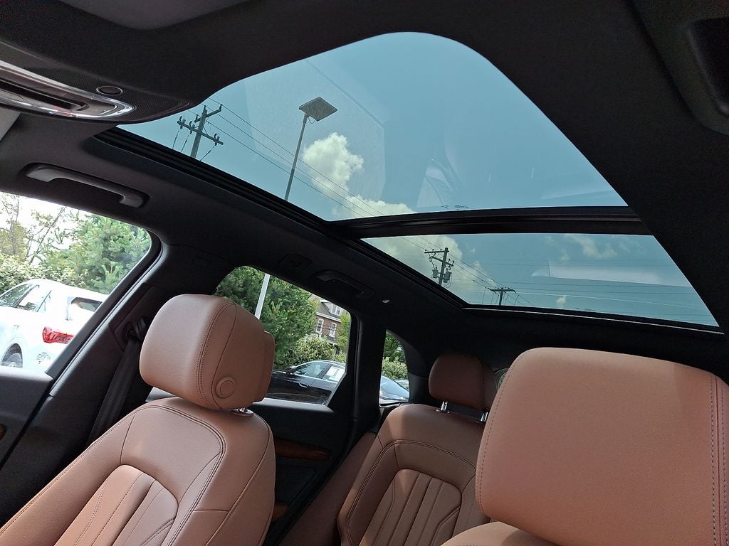 2023 Audi Q5 45 S line Premium quattro