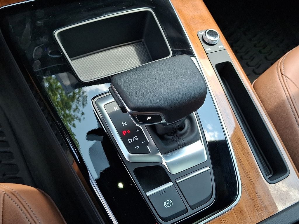 2023 Audi Q5 45 S line Premium quattro