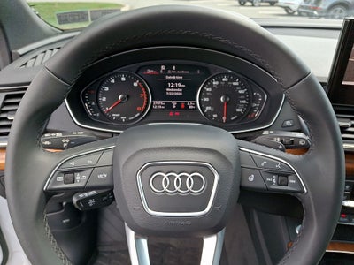 2023 Audi Q5 45 S line Premium quattro