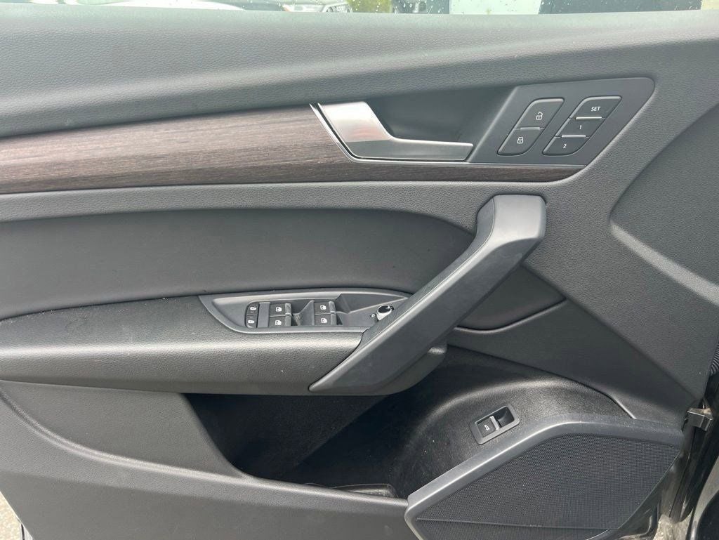 2024 Audi Q5 45 S line Premium quattro