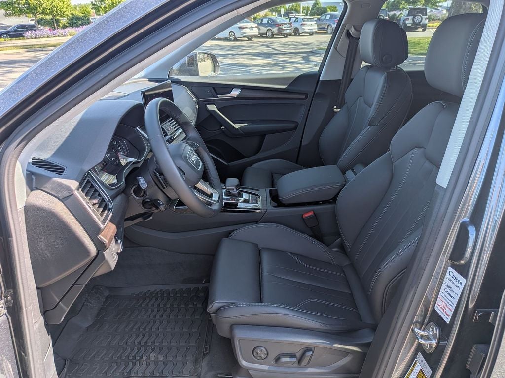2024 Audi Q5 45 S line Premium quattro
