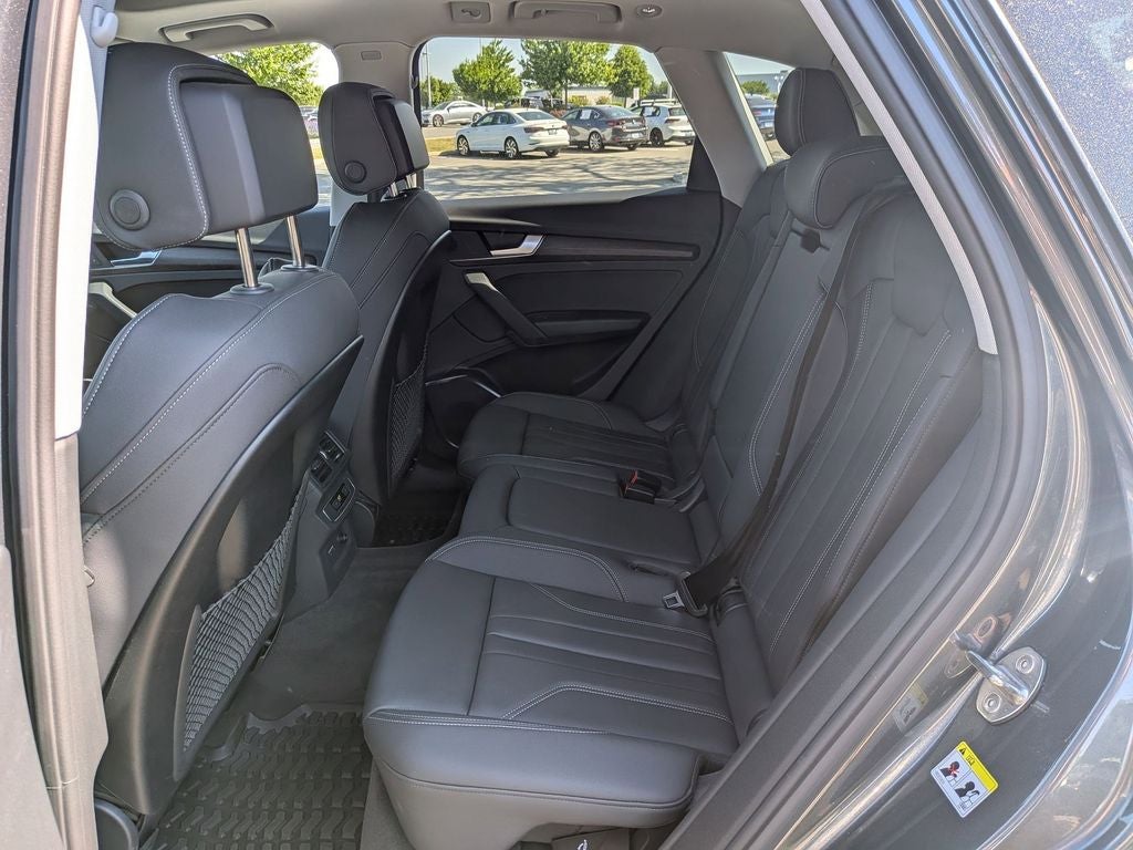 2024 Audi Q5 45 S line Premium quattro