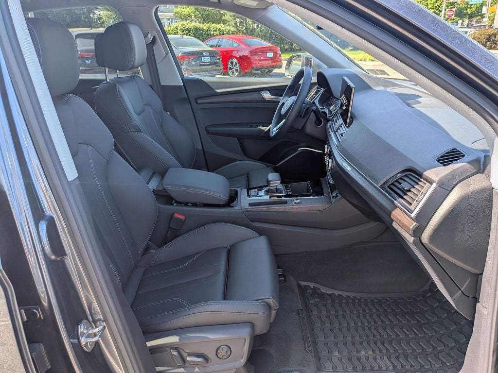 2024 Audi Q5 45 S line Premium quattro