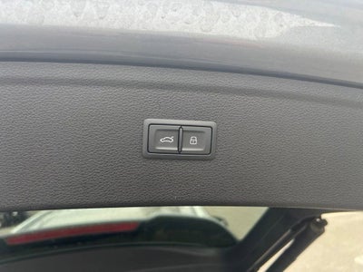 2024 Audi Q5 45 S line Premium quattro