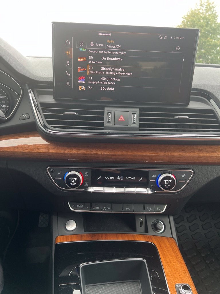 2023 Audi Q5 45 S line Premium quattro