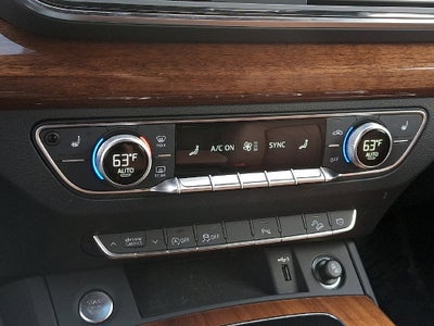 2023 Audi Q5 45 S line Premium quattro