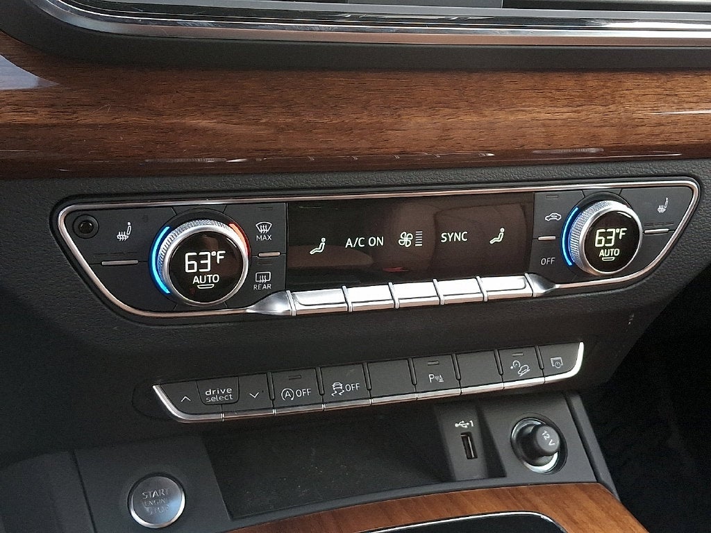 2023 Audi Q5 45 S line Premium quattro