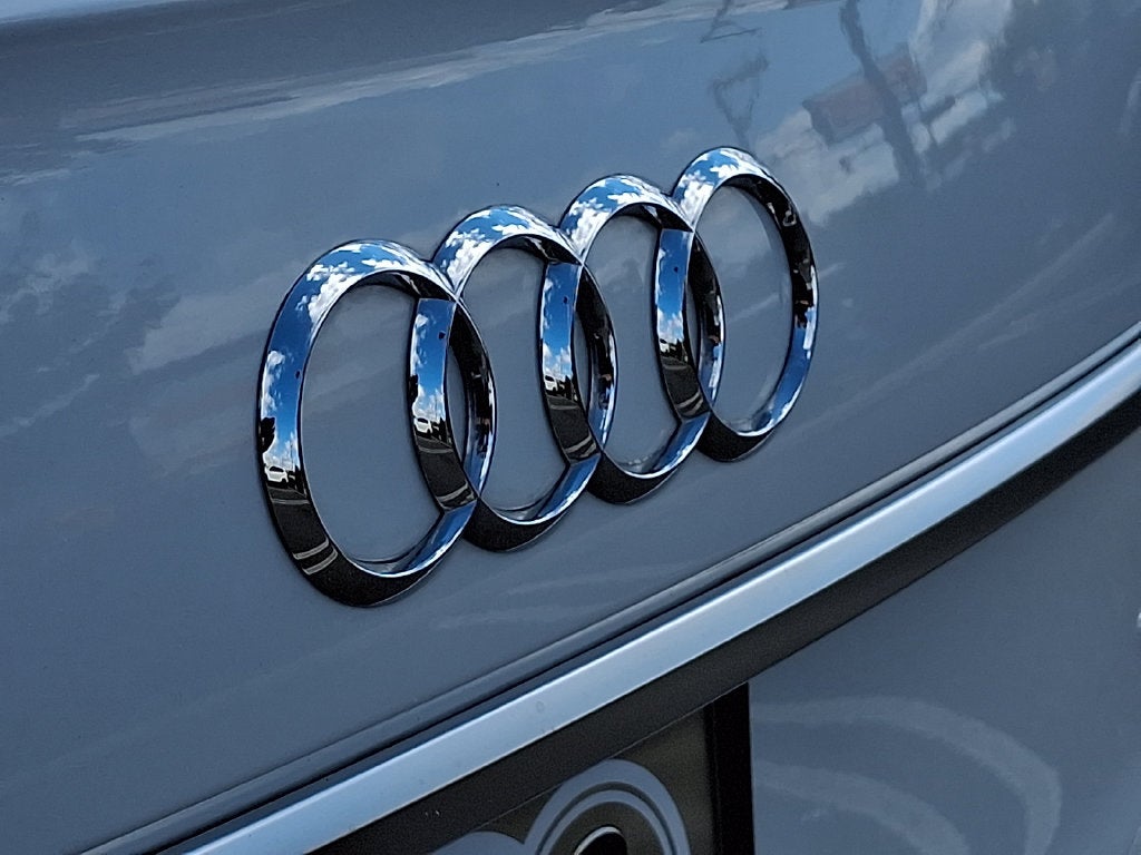 2023 Audi Q5 45 S line Premium quattro