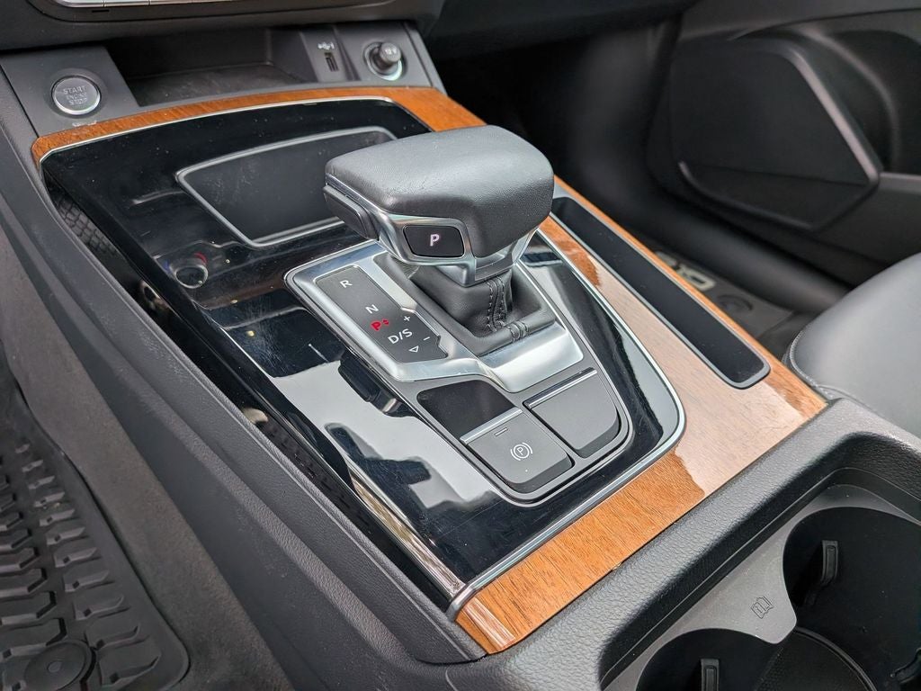 2023 Audi Q5 45 S line Premium quattro