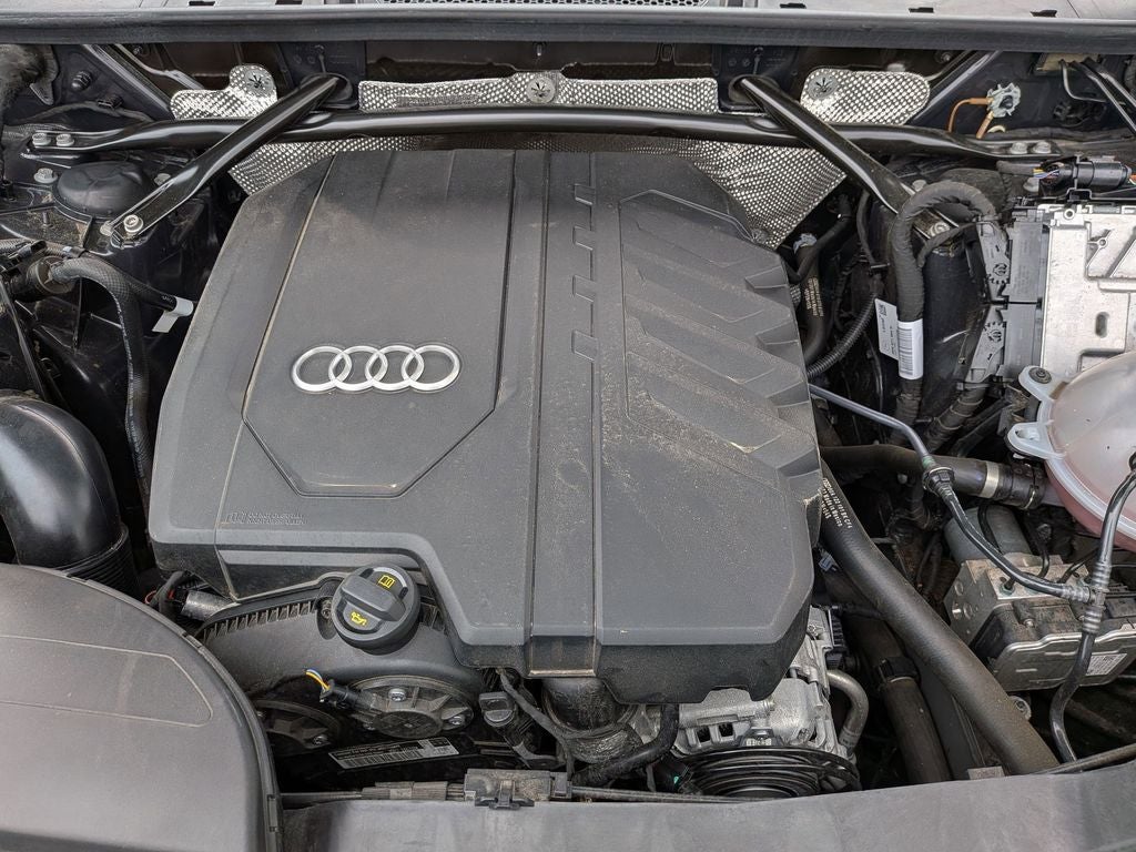 2023 Audi Q5 45 S line Premium quattro