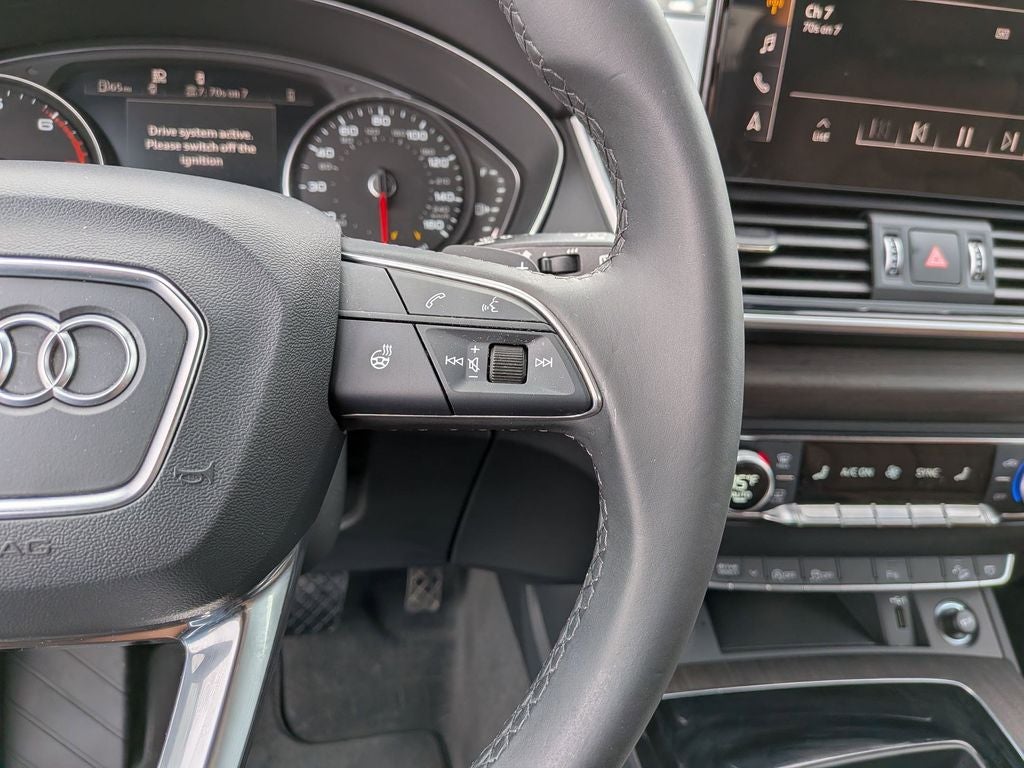 2024 Audi Q5 45 S line Premium quattro