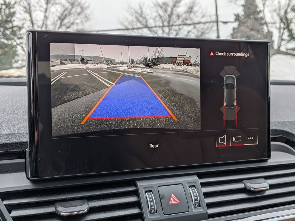 2024 Audi Q5 45 S line Premium quattro