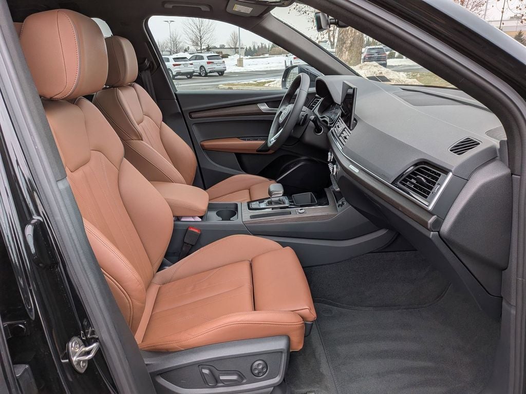 2024 Audi Q5 45 S line Premium quattro