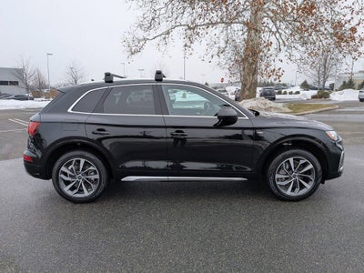 2024 Audi Q5 45 S line Premium quattro
