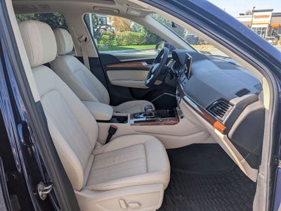 2023 Audi Q5 45 S line Premium quattro