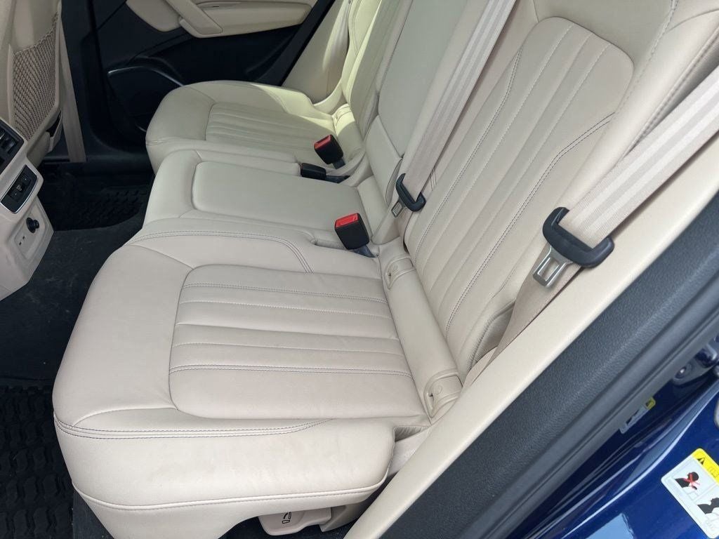 2023 Audi Q5 45 S line Premium quattro