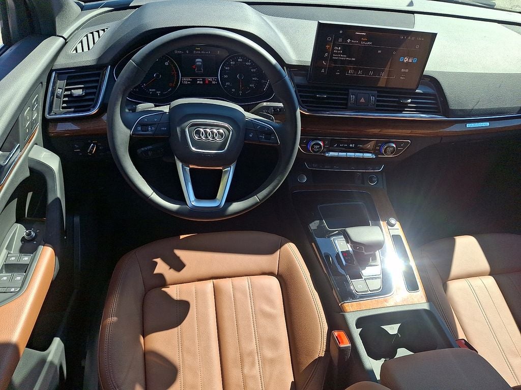 2023 Audi Q5 45 S line Premium quattro