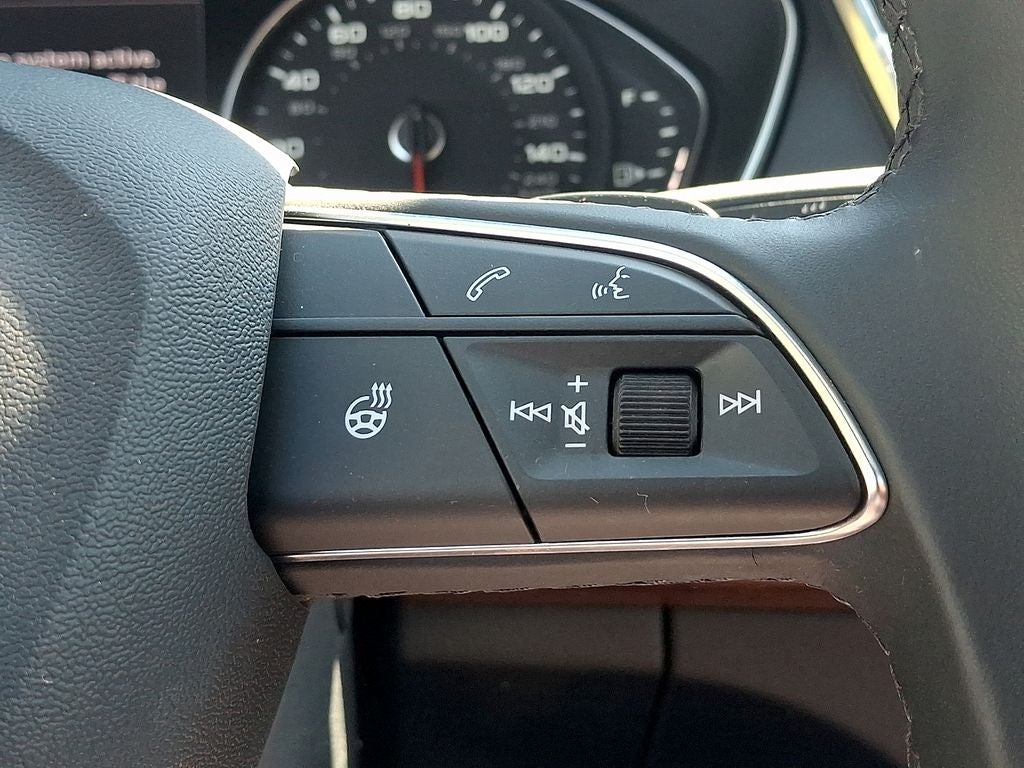 2023 Audi Q5 45 S line Premium quattro