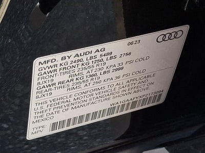 2023 Audi Q5 45 S line Premium quattro