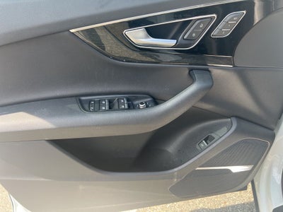 2019 Audi Q7 55 Premium Plus quattro