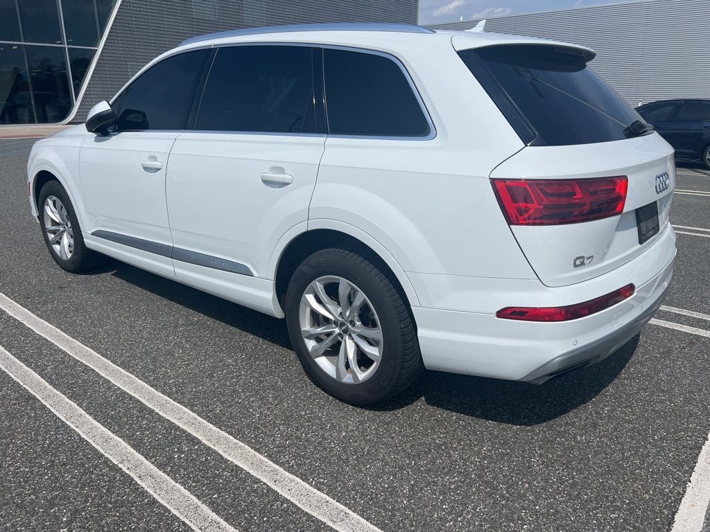 2019 Audi Q7 55 Premium Plus quattro