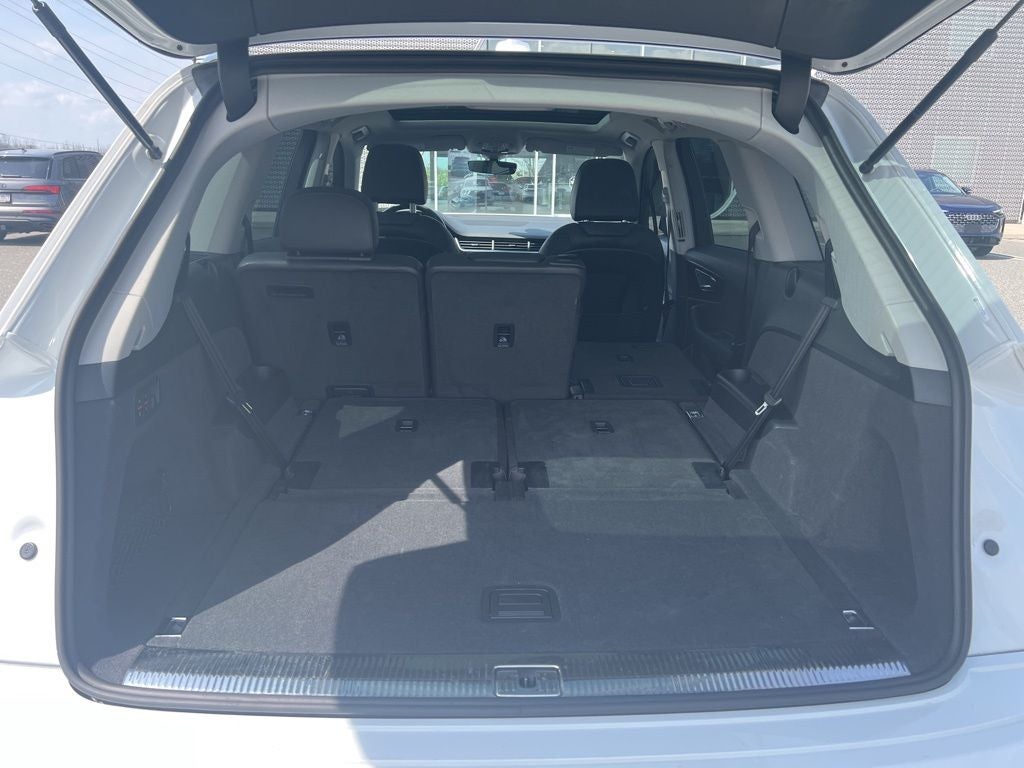 2019 Audi Q7 55 Premium Plus quattro