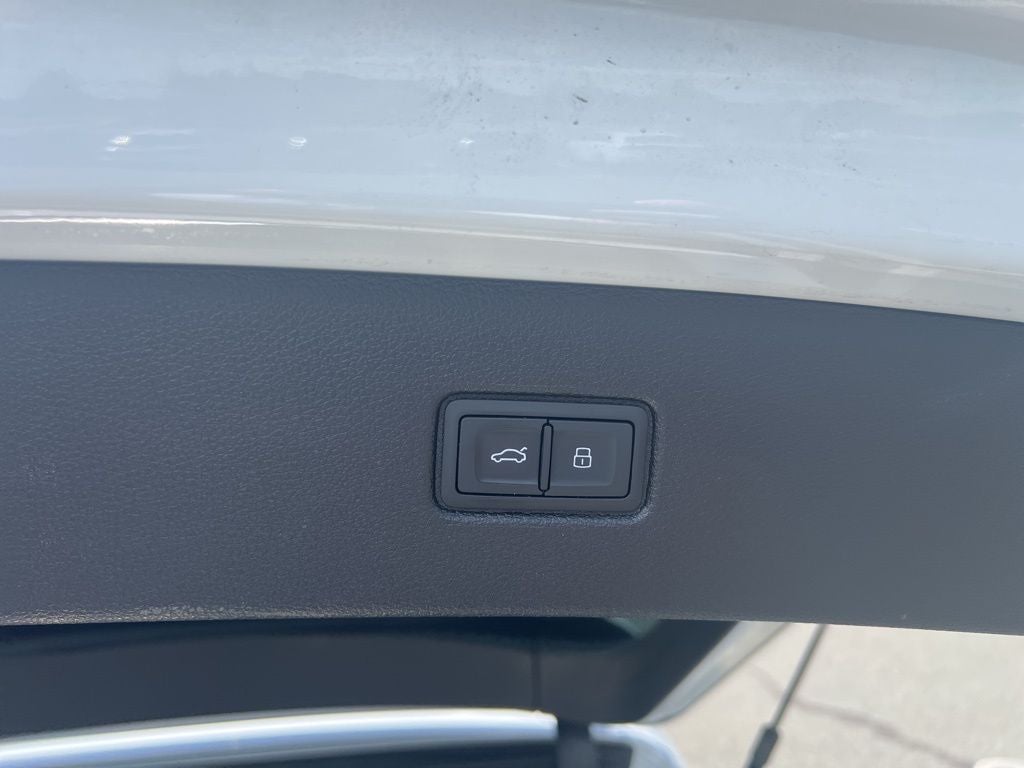 2019 Audi Q7 55 Premium Plus quattro