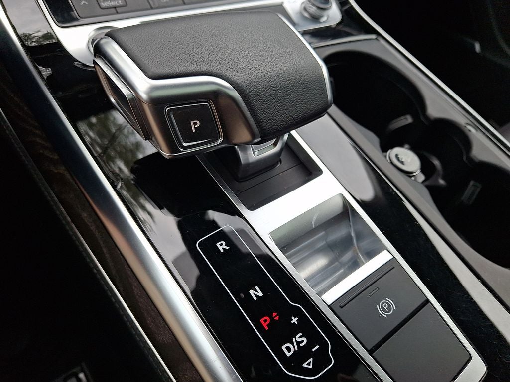 2023 Audi Q7 45 Premium Plus quattro