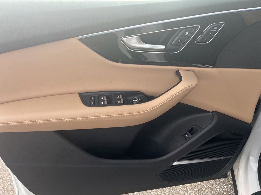 2023 Audi Q7 55 Premium Plus quattro