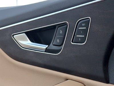 2023 Audi Q7 55 Premium Plus quattro
