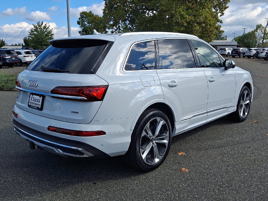 2023 Audi Q7 55 Premium Plus quattro