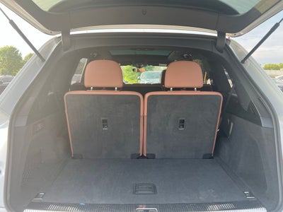 2020 Audi Q7 55 Prestige quattro